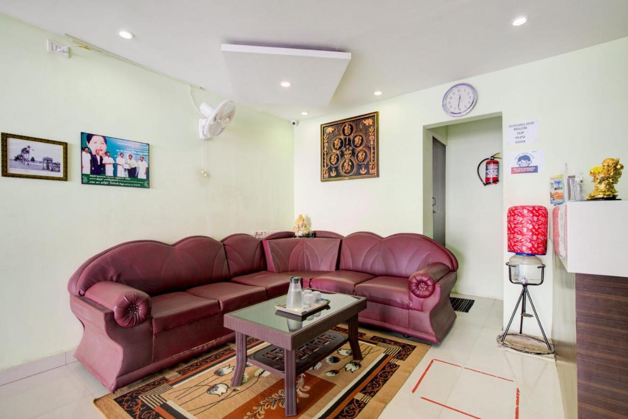 Oyo Flagship Amutha Residency Hotel Csennai Kültér fotó