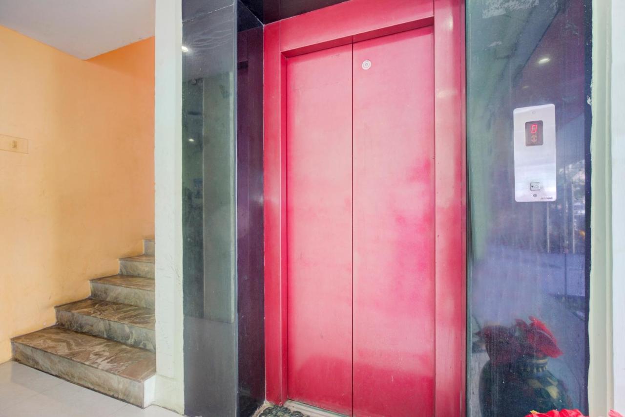 Oyo Flagship Amutha Residency Hotel Csennai Kültér fotó