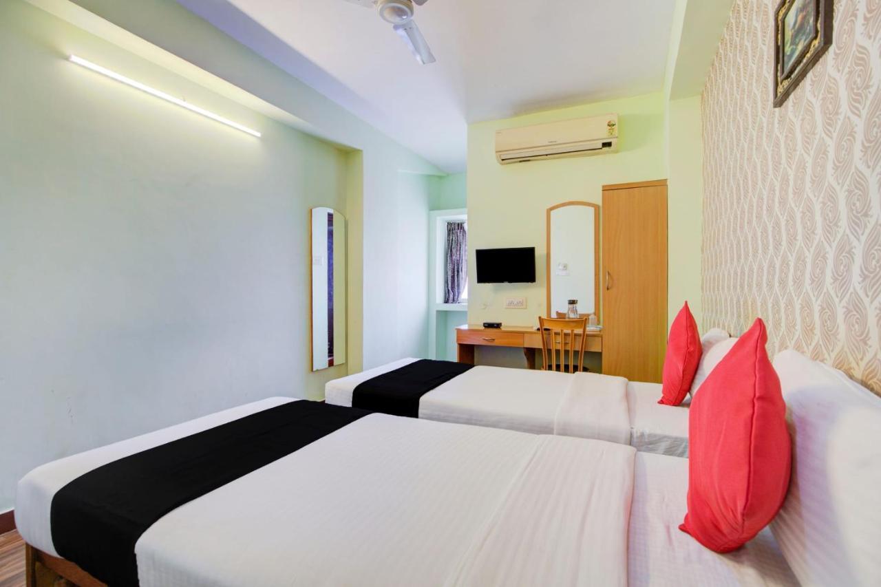 Oyo Flagship Amutha Residency Hotel Csennai Kültér fotó