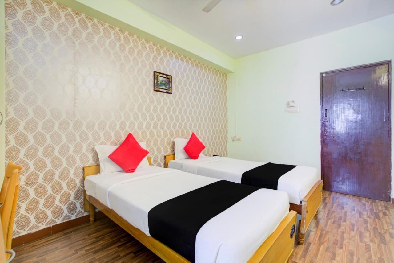 Oyo Flagship Amutha Residency Hotel Csennai Kültér fotó